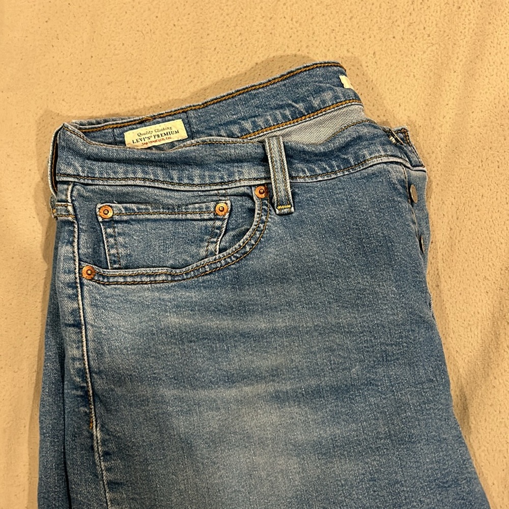 Cropped button fly Levi’s